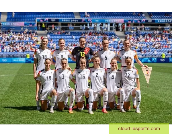 亚历山德拉·波普逆境不减实力助德国女足奥运夺铜