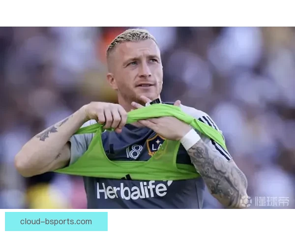 洛杉矶银河签下罗伊斯全力冲击大联盟总冠军